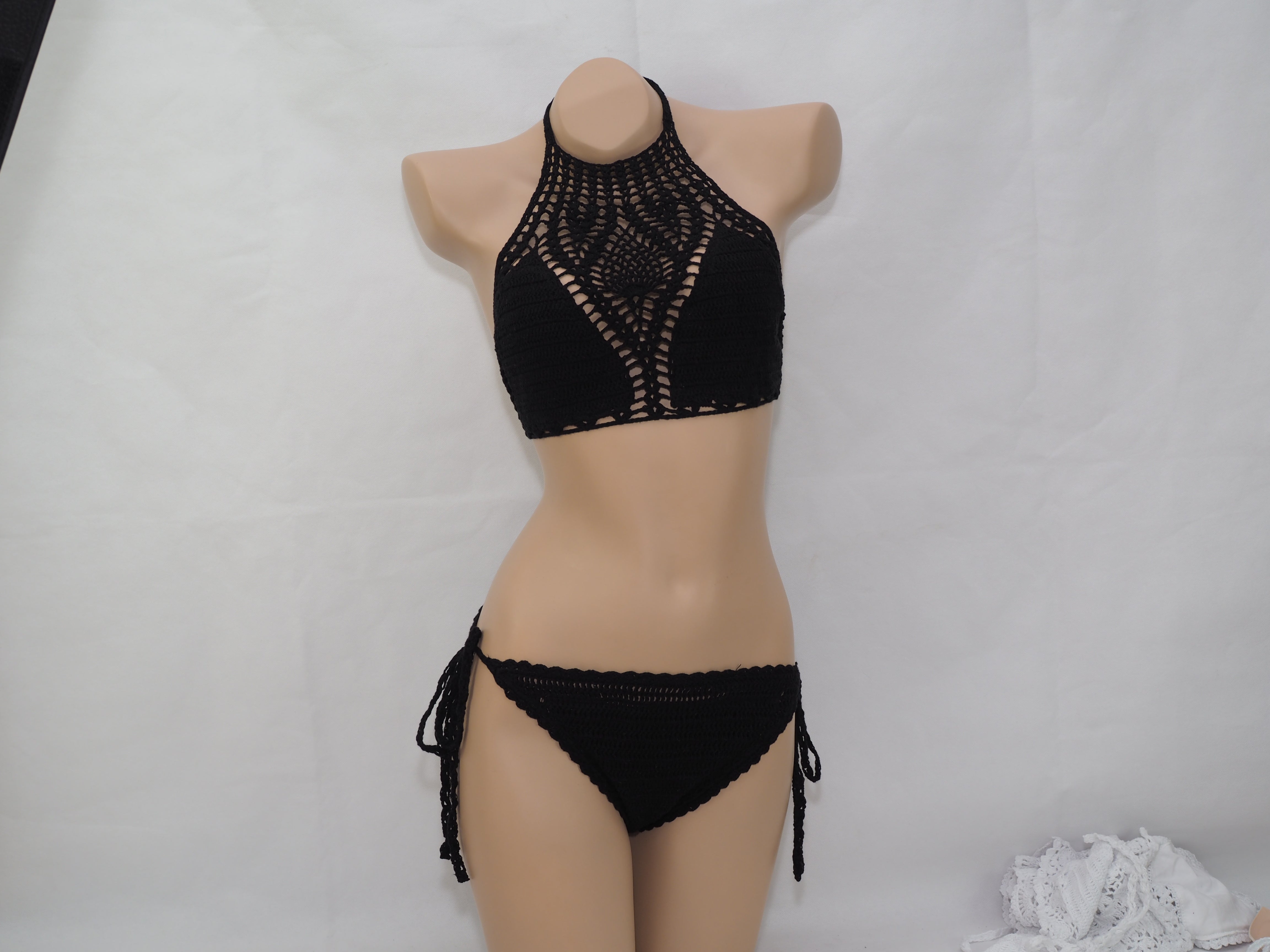 Triangle Tassel Bikini Crocheted Swimwear Sexy Knitting Bikini Bella Mia